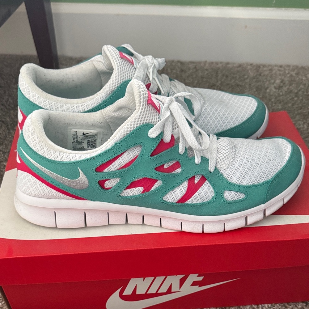 Nike Free Run 2 White and Turquoise Running Shoes Size 13